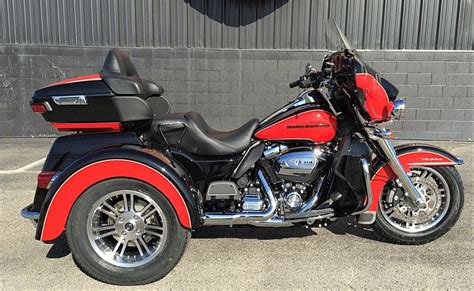 2020 Harley Davidson Flhtcutg Tri Glide Ultra Black Red Two Tone