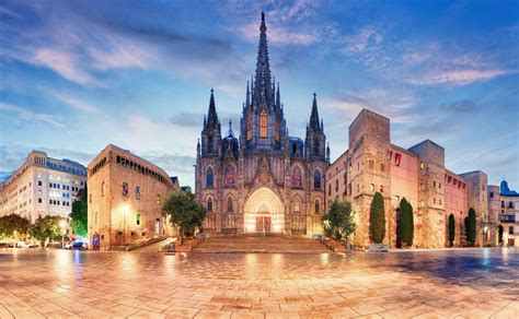 7 Of The Most Famous Monuments In Spain