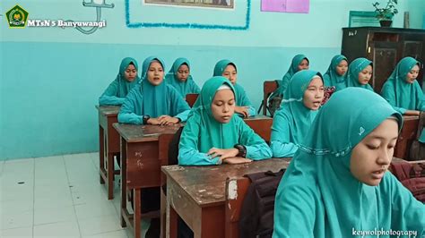 Pengertian nama nama allah 99 bacaan dzikir doa asmaul husna dalam tulisan arab latin khasiat ayat dalil teks makna beserta gambar dan artinya. Asmaul Husna - YouTube