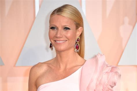 Gwyneth Paltrow Shares New Photo With Daughter Apple