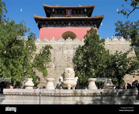 Les Tombeaux Des Ming Tombeau Dingling Beijing China Asia Photo