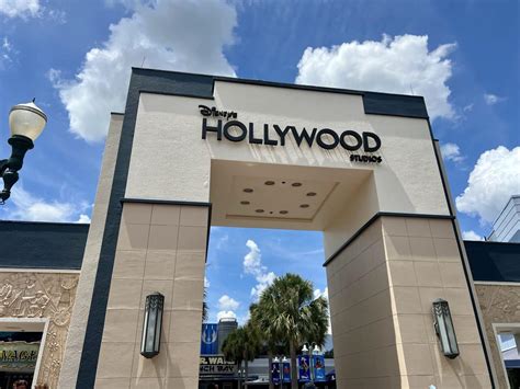 1 Day Disney Hollywood Studios Itinerary Park Savers