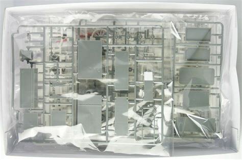 Fujimi Tools Model Kit Garage Diorama Parts Accessories