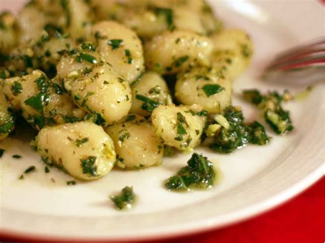 Kale Pesto Gnocchi Recipe The Food Medic Gnocchi Recipes Cooking