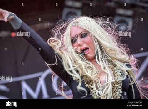 Maria Brink Hot Photo