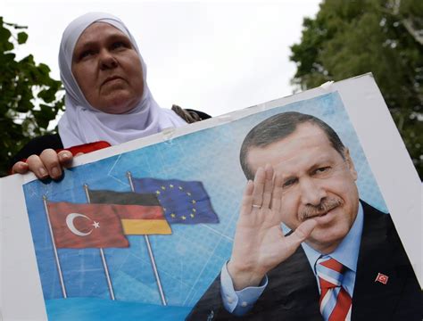 Turquía confirma la muerte de 265 personas por el golpe de Estado 161