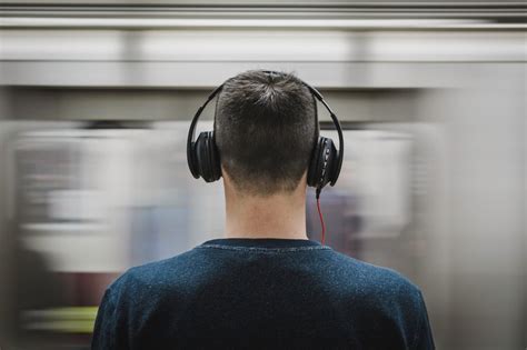 Chancen auf mietminderung wegen lärm? headphones-subway | machleiser.de