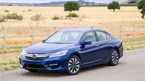 Introduced The New 2018 Honda Accord Plug In Hybrid Engine With 185