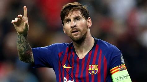 Fc Barcelona Lionel Messi Verbucht Gegen Sd Eibar Den 1000 Scorerpunkt Fußball News Sky Sport