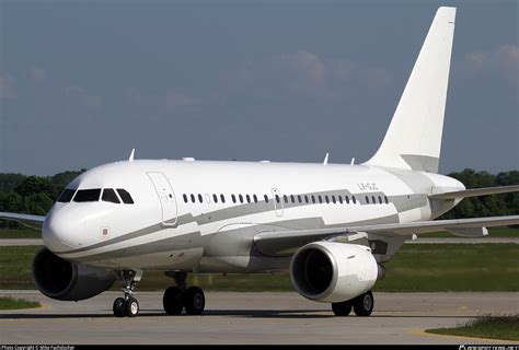 Lx Gjc Global Jet Luxembourg Airbus A318 112cj Elite Photo By Mike