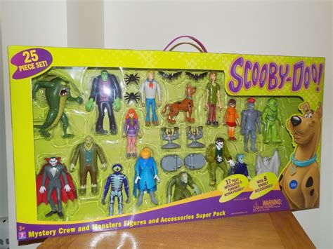 Scooby Doo Mystery Solving 5 Action Figure Set Fred Shaggy Daphne