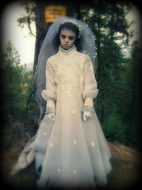 Victorian Ghost Costume 3 Steps Instructables