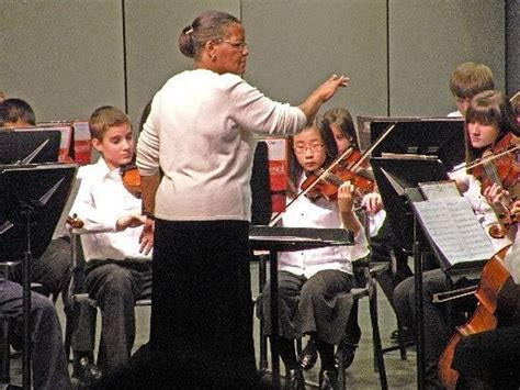 Kalamazoo Junior Symphony Teaches Technique Encourages Love Of Music