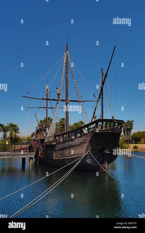 Caravels High Resolution Stock Photography And Images Alamy