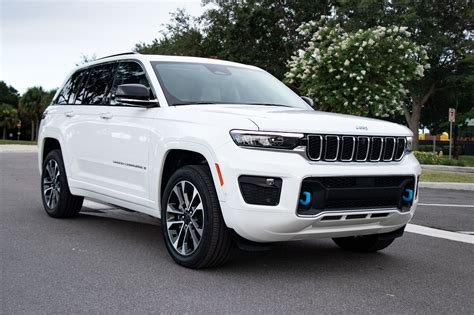 2023 Jeep Grand Cherokee 4xe Trims And Specs Prices Msrp Carbuzz