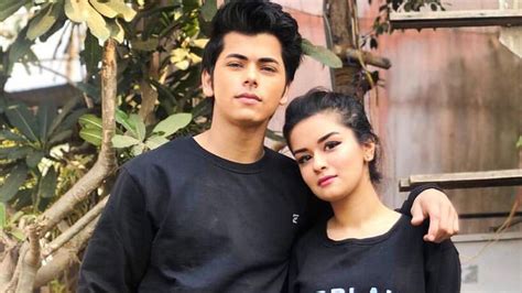 Siddharth Nigam And Avneet Kaur Make The Cutest Pair On Telly Iwmbuzz