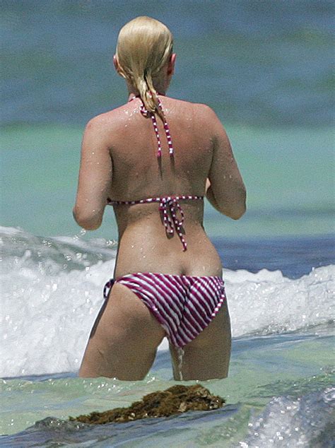 Naked Elisha Cuthbert Added By Bot