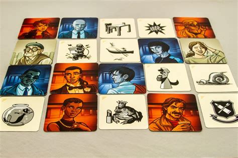 5 Games Like Codenames - Board Game Halv | Cooperative games, Games to