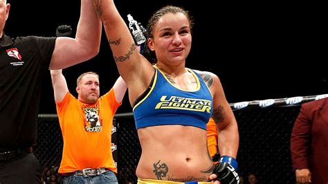 Raquel Pennington Caps Off Debut With Tuf Finale Win Moment In Ufc History Youtube