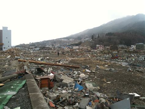 Filedevastation After Tsunami In Rikuzentakata 2 Wikimedia Commons