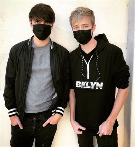 Pin By Bri 🪐 On Favs Sam And Colby Fanfiction Sam And Colby Colby Brock
