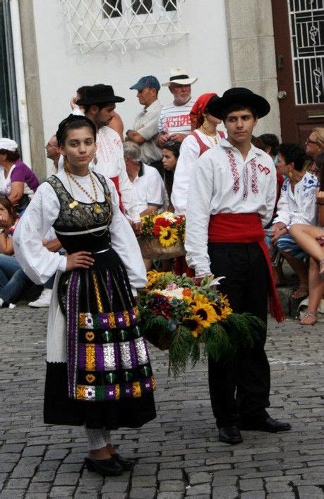 Traje Do Campo Roupas De Portugal Vestidos Tradicionais Trajes