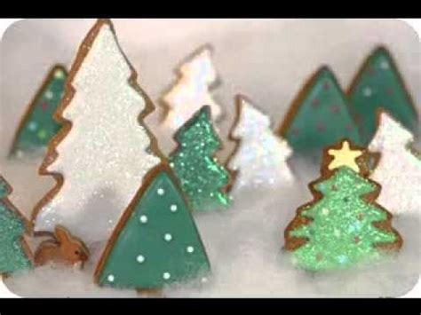 Some christmas cookie decorating techniques are basic while others may take a little more effort. Easy Christmas cookie decorating ideas - YouTube