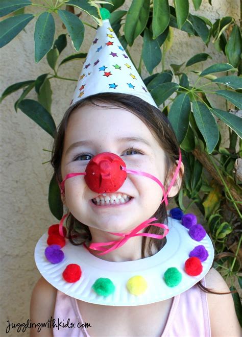 Pin By Anastasia On Dressing Up Circus Crafts Clown Crafts Carnival