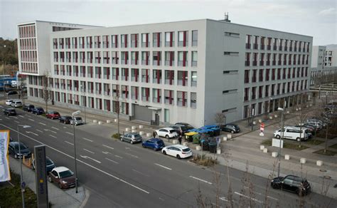 Schon vor jahren hatte er sich in die schweiz abgesetzt. Landgericht Wiesbaden erlässt Haftbefehl gegen Hanno Berger