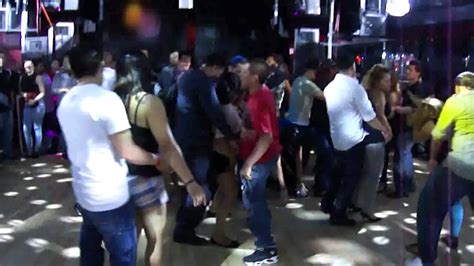 Perreo En El Fiesta Night Club Youtube
