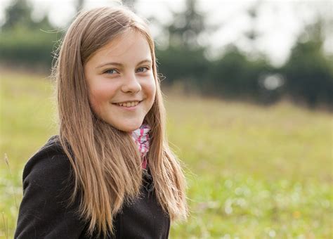 Photo Of An Amazingly Beautiful Young Catholic Girl Photographed In October 2014 Picture 7