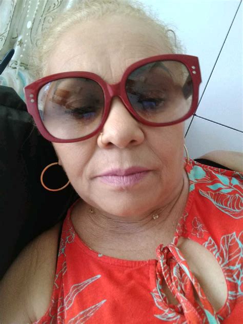 Con esta frase comienza un elaborado video falso que se ha propagado en las últimas horas por redes sociales asegurando que la viuda del. Pin de Maria Lúcia em Lúcia Rodrigues | Rodrigues