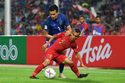 This is the national team page of persija jakarta player riko simanjuntak. Riko Simanjuntak Beri Respons Usai Kembali Dipanggil ke Timnas Indonesia - bolaskor.com