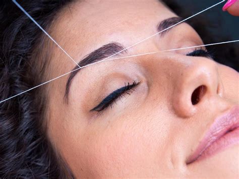 Waxing Eyebrows With String How To Thread Eyebrows A Step By Step
