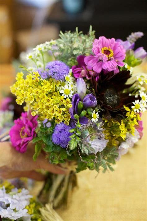 Diy Wildflower Bouquet Great For Bride On A Budget