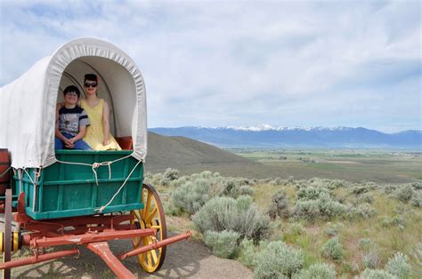 classical homemaking our visit to the national historic oregon trail interpretive center and