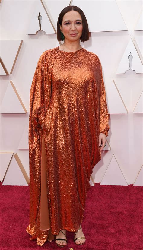 Oscars 2020 Red Carpet Fashion See Celeb Dresses Gowns