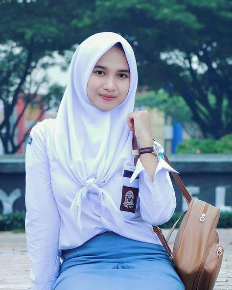 Lihat juga kumpulan foto cewek cantik indonesia imut. Foto Cewek2 Cantik Lucu Berhijab Anak Kecil / 30 Gambar Kartun Muslimah Bercadar Syari Cantik ...