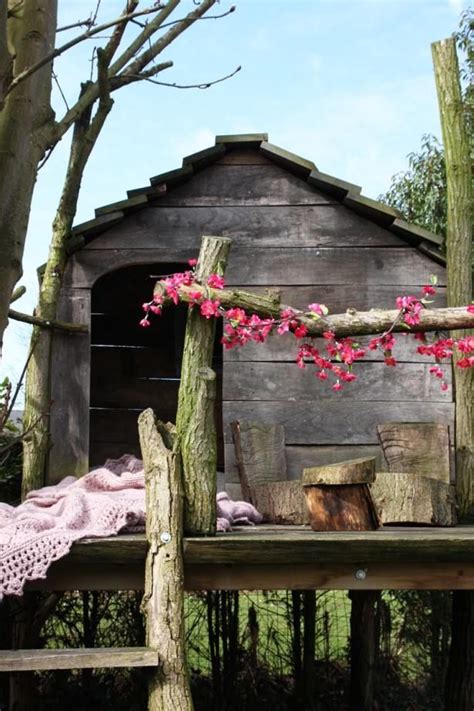 We did not find results for: baumhaus garten bauen echtholz sitzecke | Tree house ...