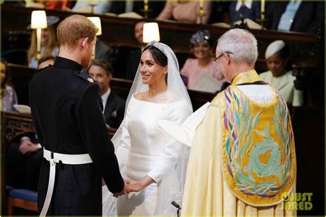 Relive every single stunning photo from prince harry and meghan markle's royal wedding! Harry & Meghan's Royal Wedding - See the Best Inside Photos!: Photo 4086561 | Meghan Markle ...