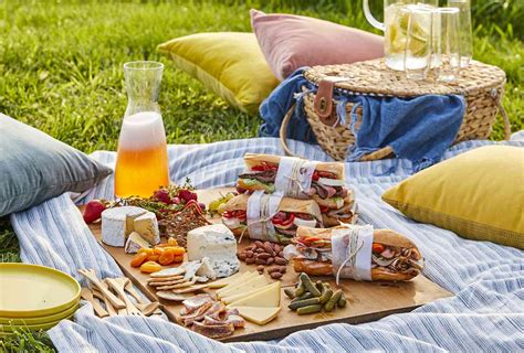 What To Pack For A Romantic Picnic For Two Allrecipes