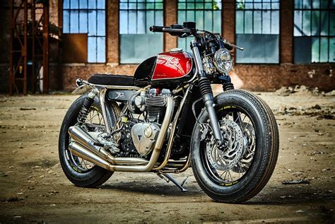 Kingston Custom Triumph Thruxton Mens Gear