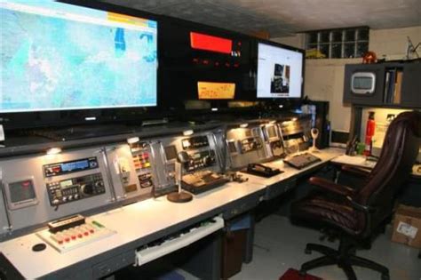 There is an added bonus to the advantages already mentioned in the introduction above. 131 best images about Ham Radio Shacks on Pinterest ...