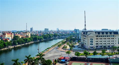 Grdp đạt 134.700 tỉ đồng (tương ứng với 5,790 tỉ usd), grdp bình quân đầu người đạt 69. Hai Duong