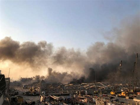 Massive Explosion Rocks Lebanons Capital Beirut Hundreds Injured Ya