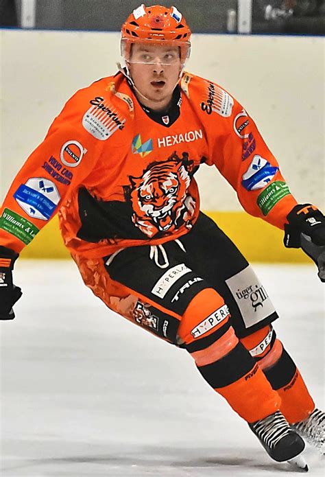Deakan Fielder Honoured To Be Staying With Telford Tigers Shropshire Star