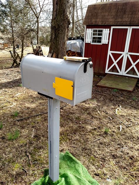 Fill your flower beds with a gorgeous assortment of flowering perennials for sun or shade. Mailbox Flag. Mailbox NOT included! Made in USA. - Other ...