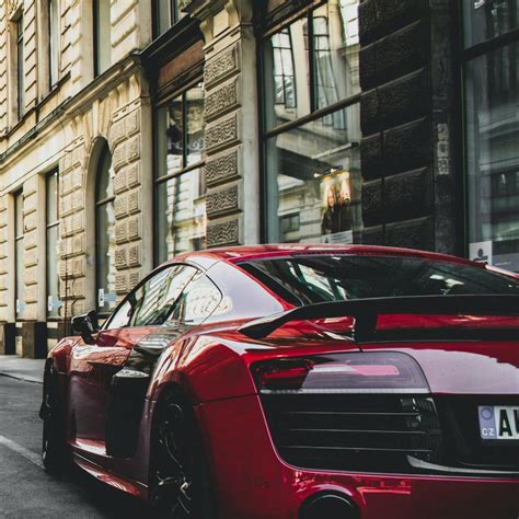 Red Audi R8 Most Comfortable Car In The World Itta Info