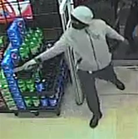 Video Suspects With Swords Back Down After Clerk Pulls Out Gun The
