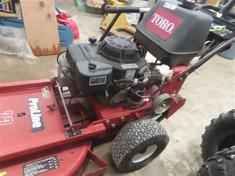 Toro Proline 32 Commercial Walk Behind Self Propelled Mower Working